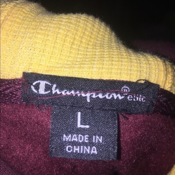 Champion size large Minnesota college burgundy maroon yellow gold hoodie unisex - Picture 7 of 7